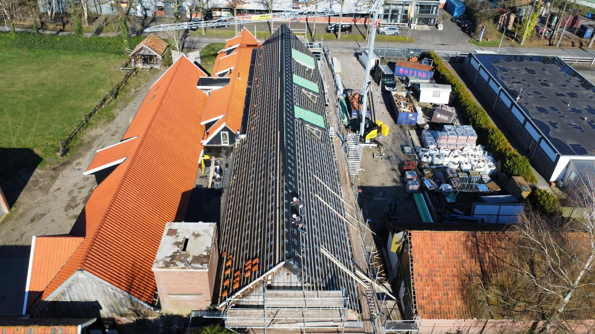 Restauratie en verduurzaming hellend dak en dakkapellen Weerselo fase 2 foto